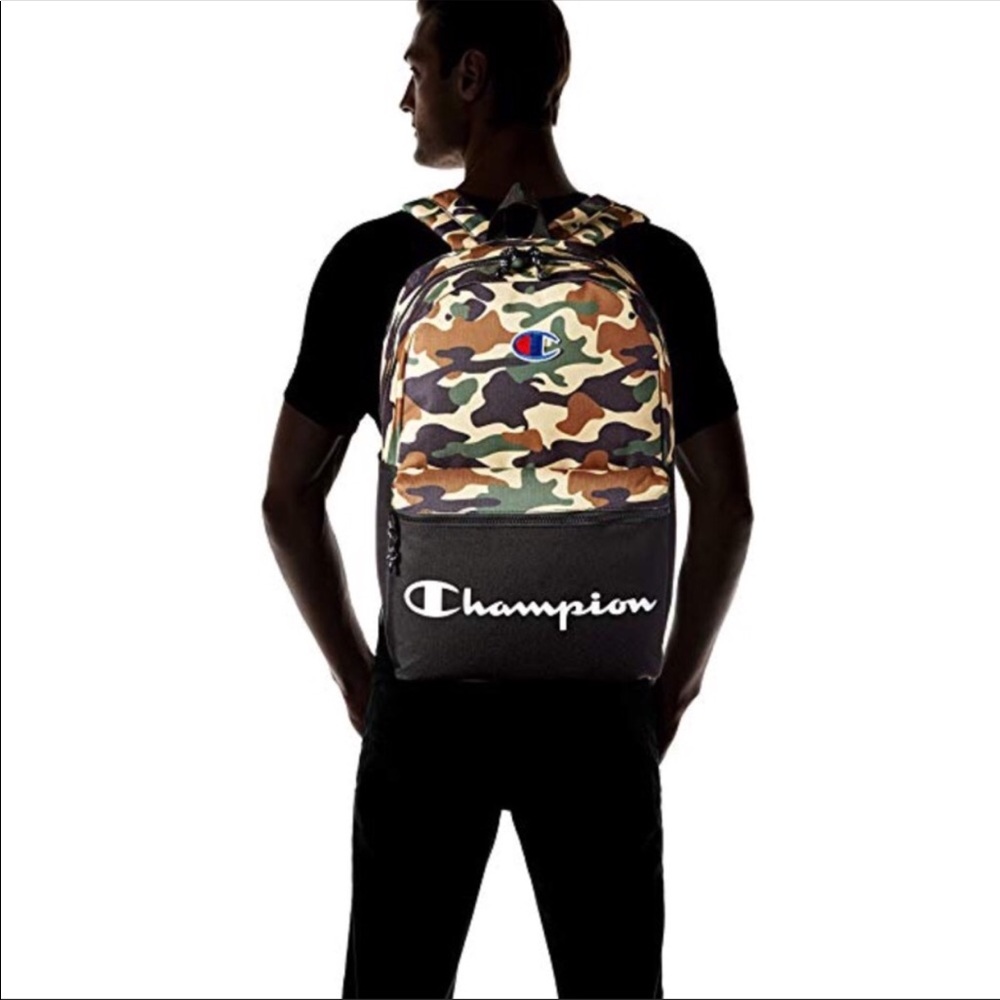 🔥🎒 Champion Camo Backpack 🎒 🔥